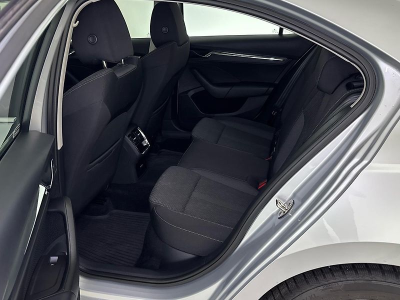 Škoda Octavia Style - fotka 8 z 29