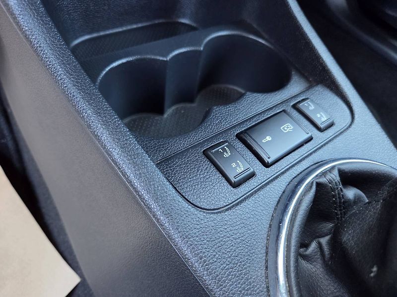 Škoda Roomster (2014) 1.2 TSI - fotka 17 z 27