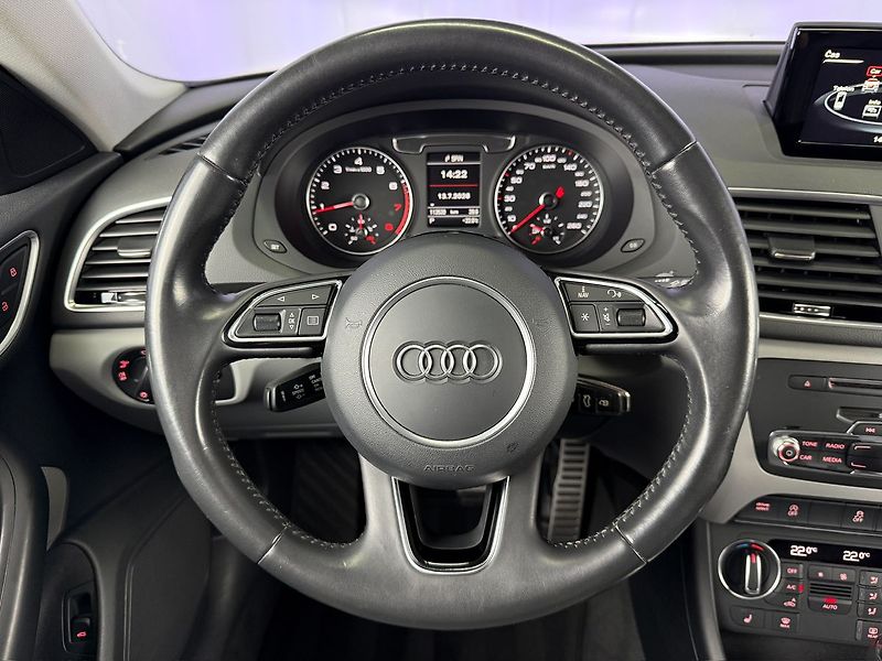 Audi Q3 1.4 TFSI S-TRONIC SPORT, ALCAN - fotka 13 z 23