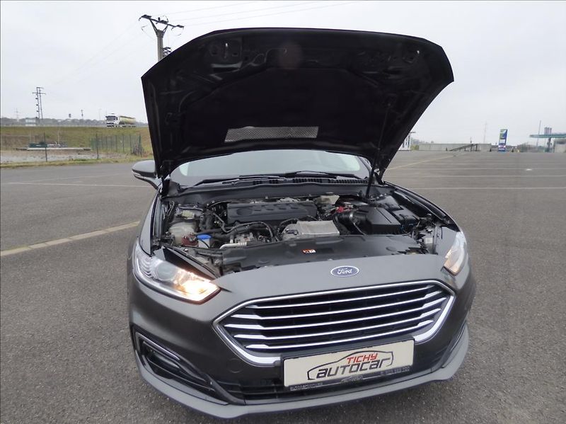 Ford Mondeo 2,0 EcoBlue,140kW,Navi,Keyless - fotka 57 z 58