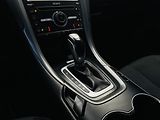 Ford Mondeo 2.0TDCi AUTOMAT SERVISKA TAŽNÉ - náhled 37