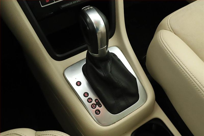 Volkswagen Sharan (2015) 2.0 TDI BMT, Automat, Kůže - fotka 15 z 21