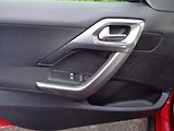 Peugeot 2008 1.6 BlueHDI ACTIVE 73 kW - náhled 11