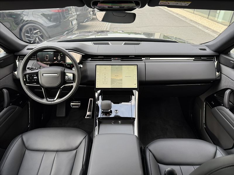 Land Rover Range Rover Sport (2026) 3,0 DYNAMIC SE D250 - fotka 20 z 24
