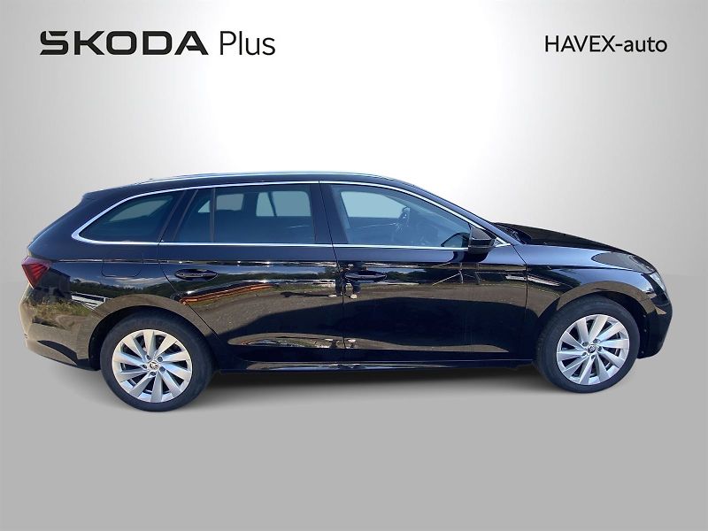 Škoda Octavia (2024) Combi 2.0 TDI DSG Style+ - fotka 3 z 35