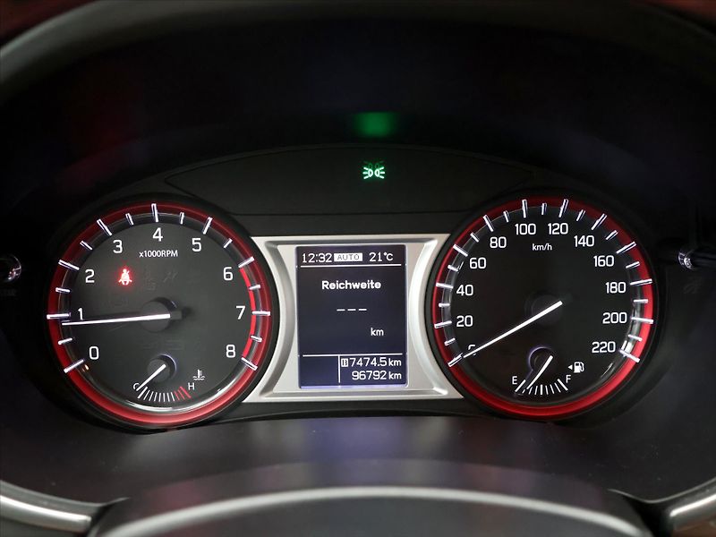 Suzuki Vitara 1.4 BJet AllGrip 103kW 1.Maj - fotka 18 z 36