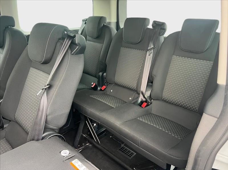 Ford Tourneo Custom 2,0 TDCI 9.Míst,Navi,DPH - fotka 19 z 19