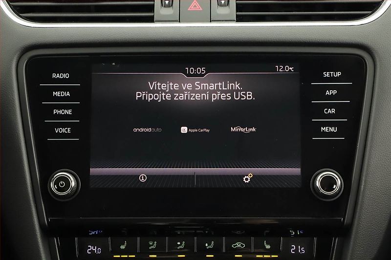 Škoda Octavia (2018) 1.6 TDI, Automat, Serv.kniha - fotka 10 z 15
