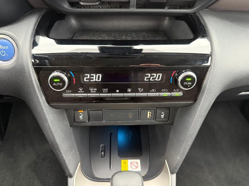 Toyota Yaris Cross 1.5 HSD e-CVT Executive FWD - fotka 20 z 27