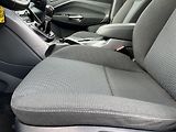 Ford C-MAX 1.6i 16v KLIMA KOUPENO V ČR - náhled 11