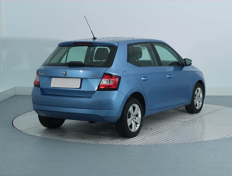 Škoda Fabia (2017) 1.0 TSI, Serv.kniha, Tempomat - fotka 5 z 13