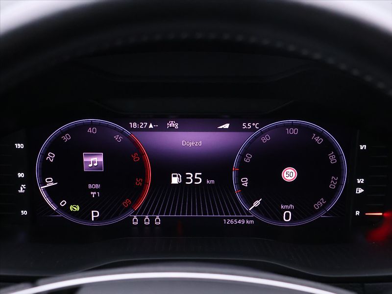 Škoda Karoq 2,0 TDI DSG 4x4 Sportline DPH - fotka 21 z 41