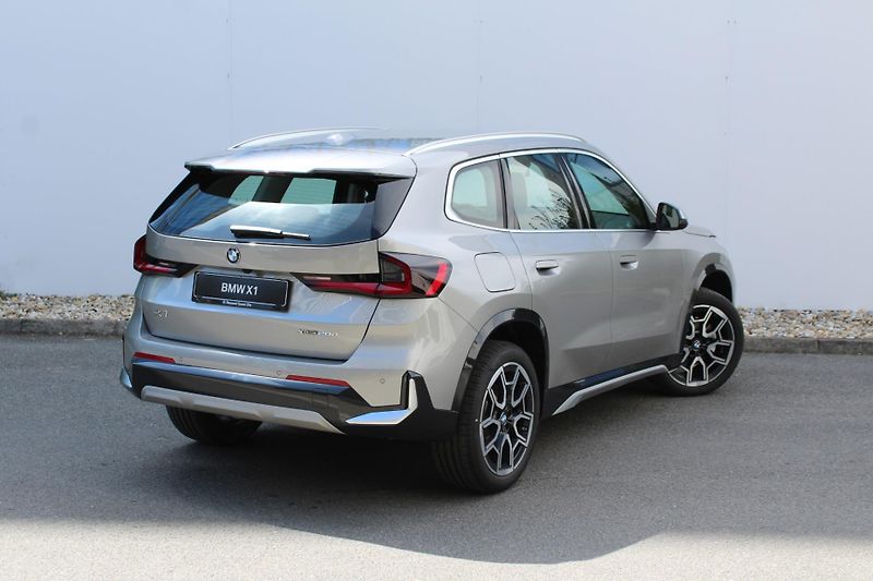 BMW X1 xDrive20d - fotka 4 z 14