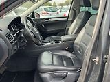 Volkswagen Touareg (2011) 3.0 TDi 4x4, AT, navi, bixen - náhled 9