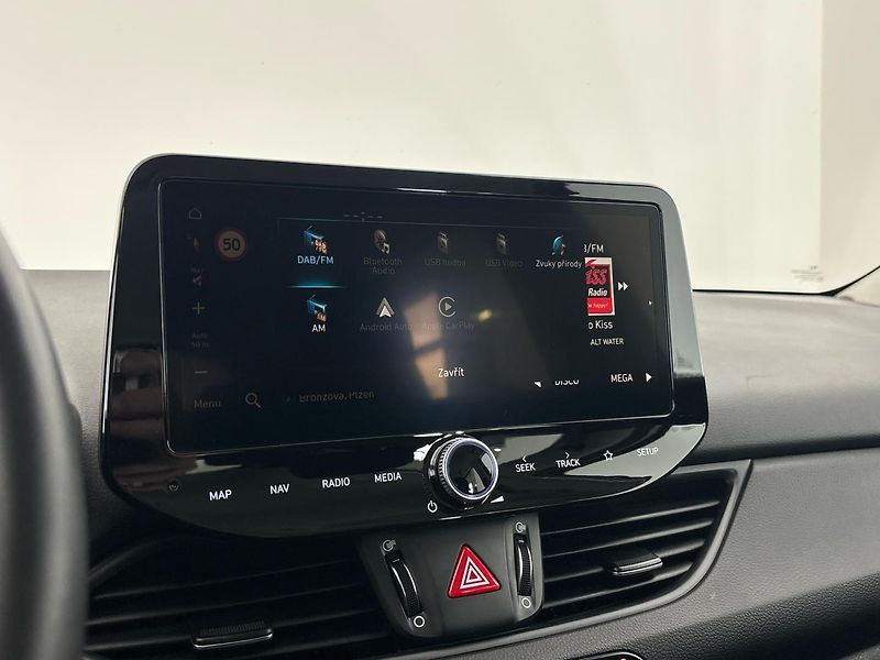 Hyundai i30 Smart DCT - fotka 25 z 26