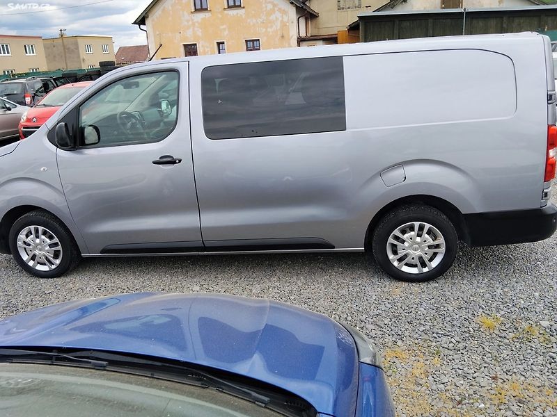 Opel Vivaro (2021) - fotka 3 z 28