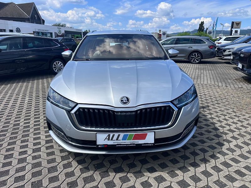 Škoda Octavia 2,0 TDI Style - fotka 7 z 16