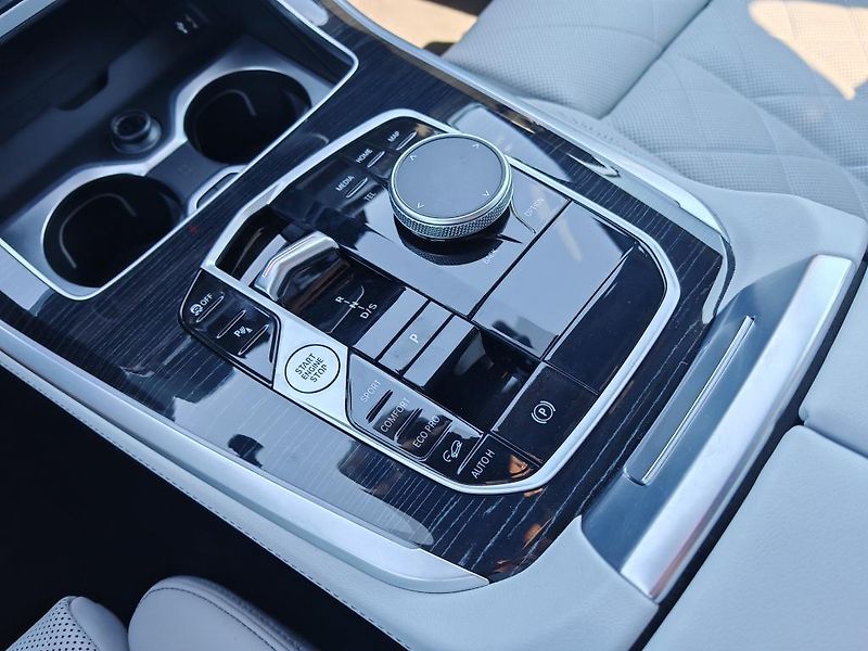 BMW X5 30d xD M-sport,CZ,Harman - fotka 21 z 40