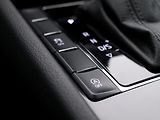 Škoda Superb 2,0 TDI 140kW DSG 4x4 CZ - náhled 21