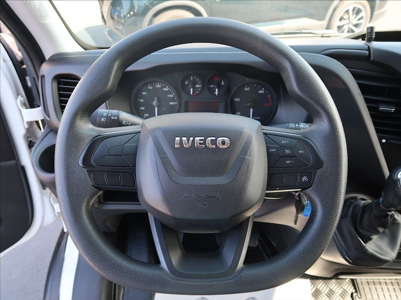 Iveco Daily 2,3 35S16,115kW,L4H2,1majČR - fotka 15 z 22
