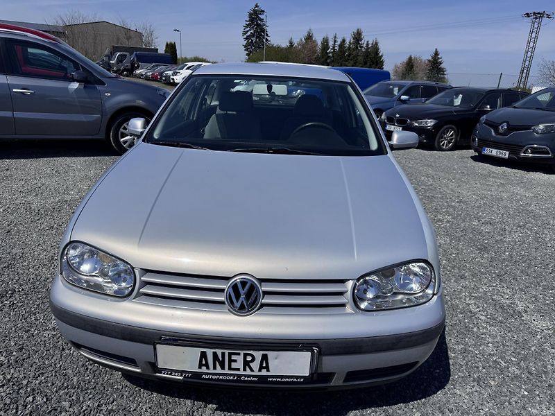Volkswagen Golf 1.4 16V, 55 kW, 159 tis km - fotka 2 z 16