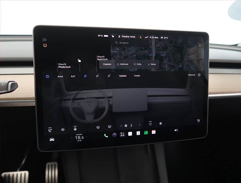 Tesla Model Y (2023) Performance 79kWh, SoH 93% - fotka 16 z 33