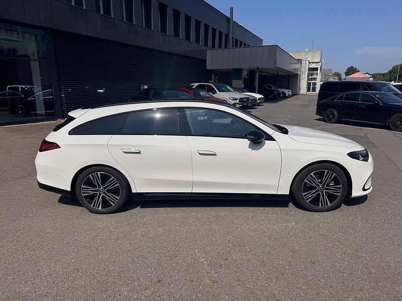 Mercedes-Benz CLA (2026) 200 Shooting Brake - fotka 8 z 23