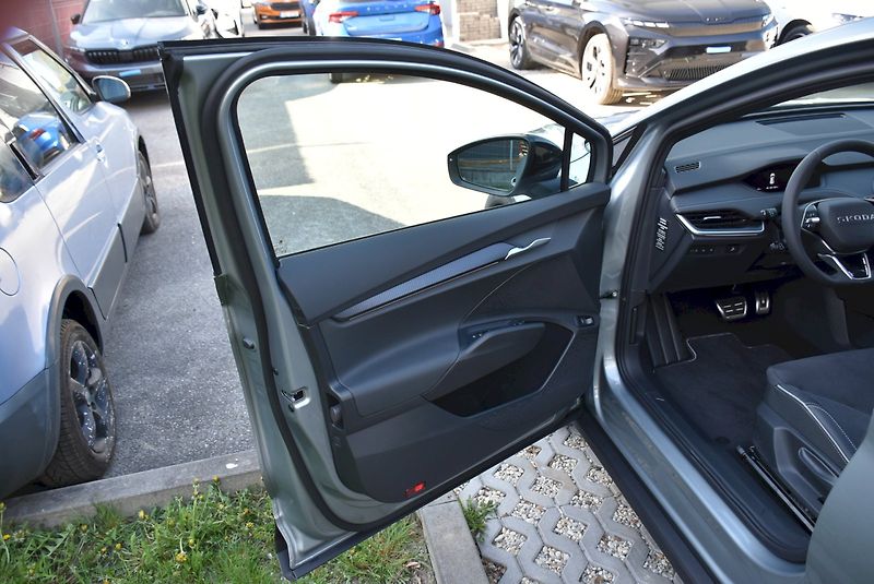Škoda Elroq (2026) Sportline 85 - fotka 47 z 48