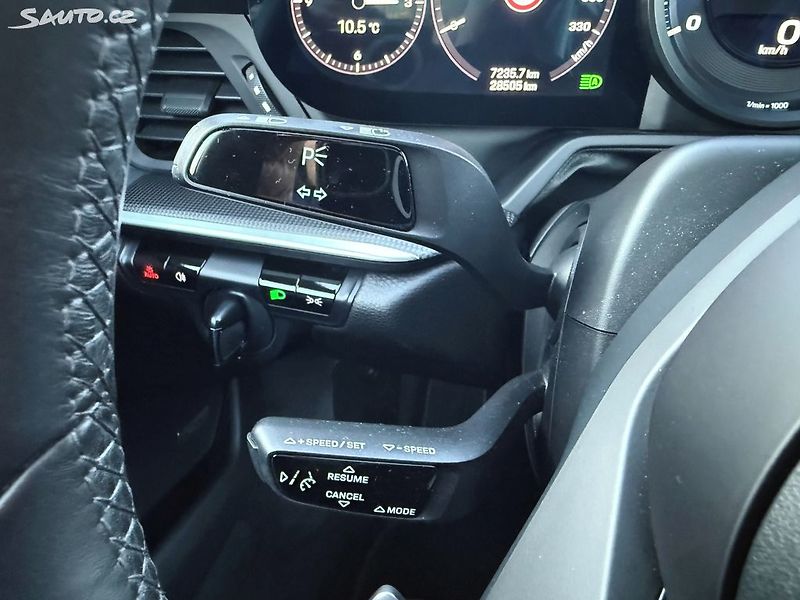 Porsche 911 992 Carrera S záruka do 12/26 - fotka 21 z 32