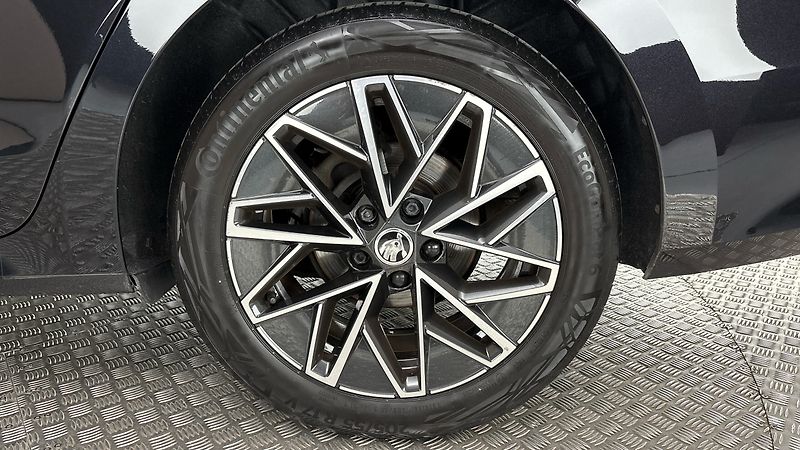 Škoda Octavia 2.0 TDI DSG Style - fotka 19 z 29