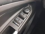 Ford Kuga (2013) 2.0 TDCi, 4X4, Tempomat - náhled 19