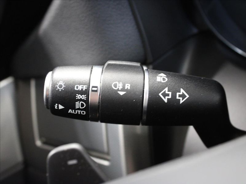 Jaguar XF 2,0 d 132KW Navi, Kůže, Aut, - fotka 20 z 34