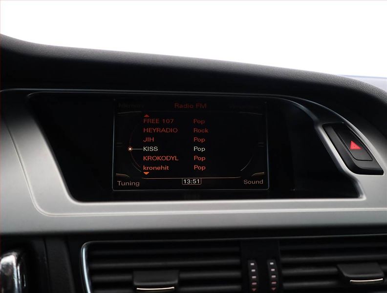 Audi A4 Allroad (2010) 2.0 TFSI, 4X4, Automat, Navi - fotka 11 z 17