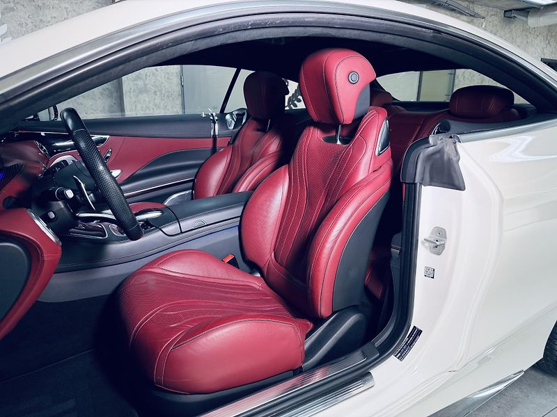 Mercedes-Benz Třídy S (2017) 560*Coupe*Designo*63.optik*TV - fotka 21 z 41