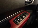 Dodge Durango 5.7 Hemi RT 4x4 ZF - náhled 34