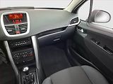 Peugeot 207 (2012) 1.6 HDi, nová STK, Tažné - náhled 8