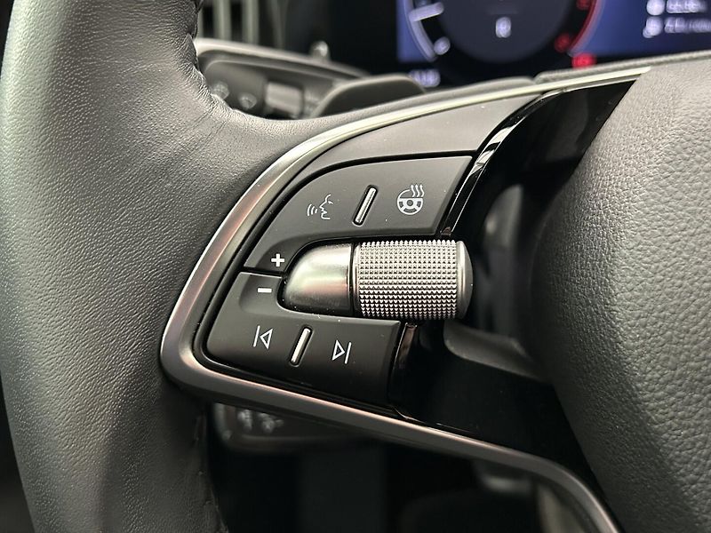 Škoda Superb 2.0 TDI 4x4 L & K - fotka 17 z 30