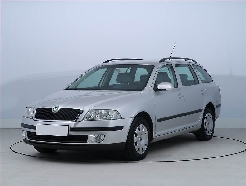 Škoda Octavia (2005) 1.9 TDI, Serv.kniha, po STK - fotka 2 z 13