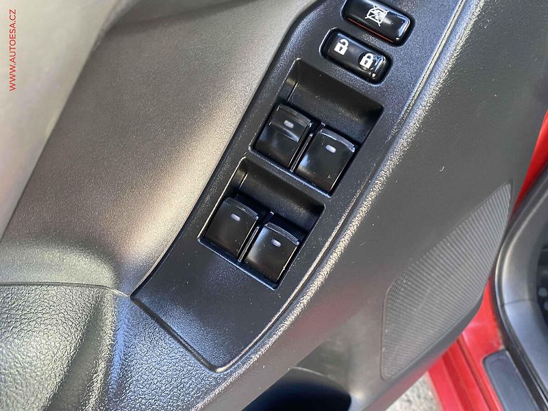 Toyota Verso (2013) 2.0 D-4D, ČR, STK6/28 - fotka 13 z 17