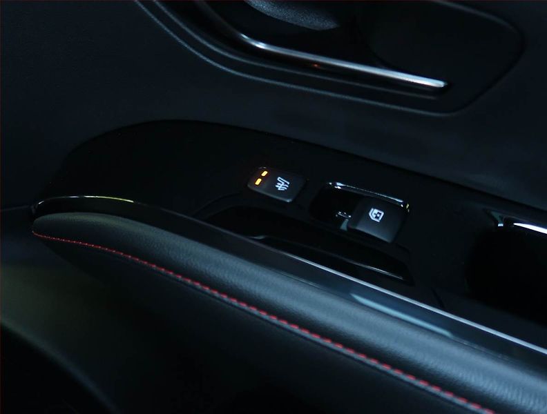 Hyundai Tucson (2022) N-Line 1.6 T-GDI 48V MHEV - fotka 29 z 34