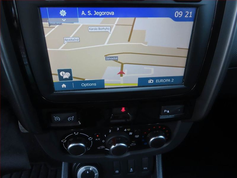 Dacia Duster (2017) 1.6 SCe, 4X4, Serv.kniha - fotka 16 z 21