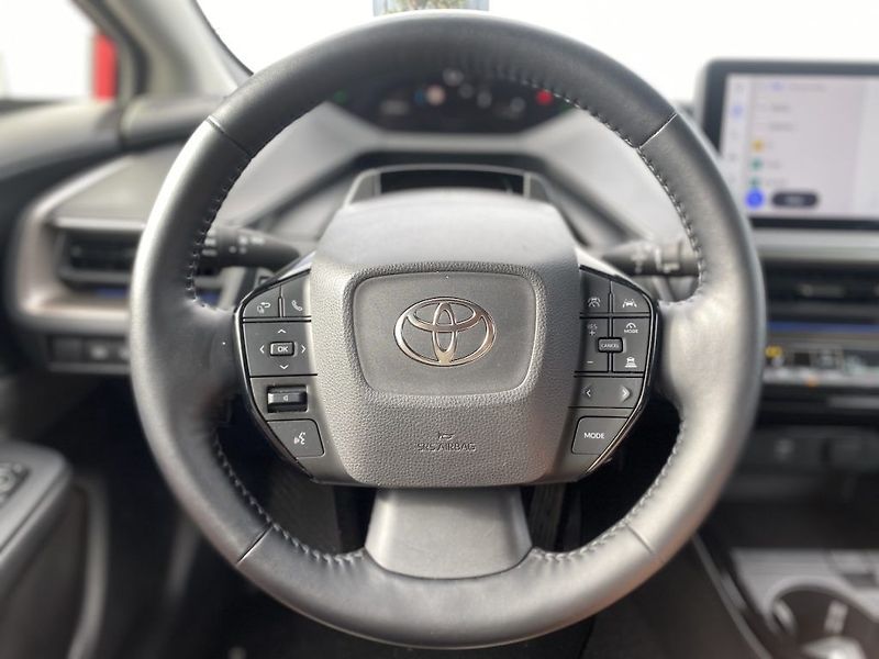 Toyota Prius 2.0Plug-in, ČR-1.maj, Prestige - fotka 14 z 36