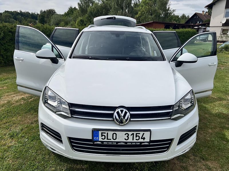 Volkswagen Touareg 3.0TDI 180KW,TZ,KůŽE,ROZVODY!! - fotka 24 z 52
