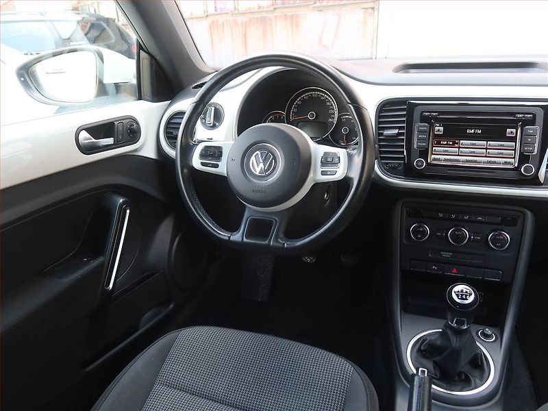 Volkswagen Beetle (2014) 1.4 TSI, Serv.kniha, Tempomat - fotka 7 z 19