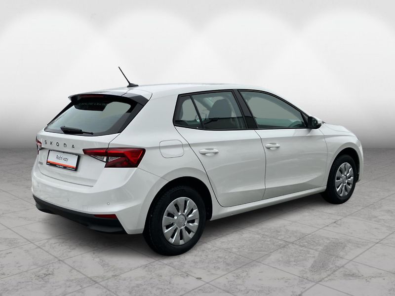 Škoda Fabia 1,0 MPI 59 kW Selection - fotka 2 z 29