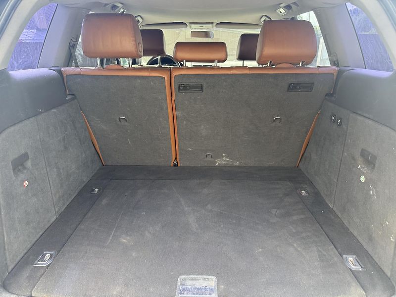 Volkswagen Touareg 3,2 V6 4x4 TAŽNÉ - fotka 7 z 18