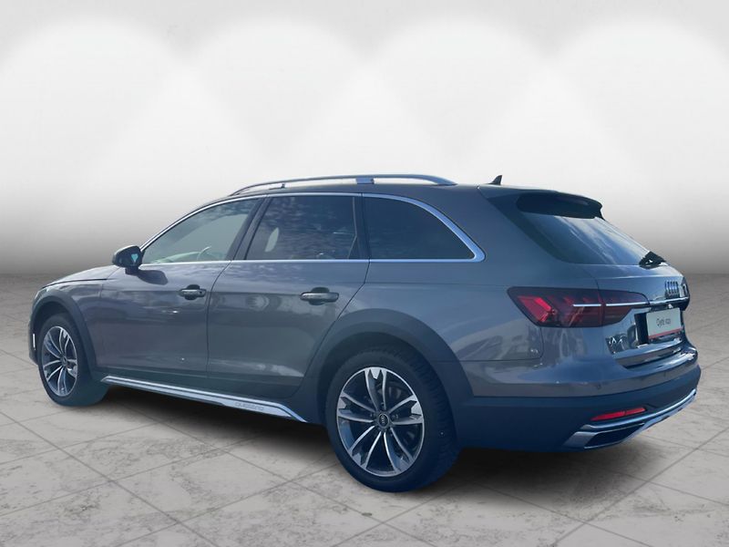 Audi A4 Allroad 40 TDi S-tronic - fotka 7 z 26
