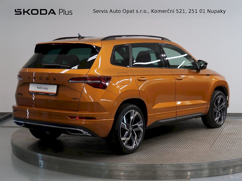 Škoda Karoq (2026) SPORTLINE 2.0TSI 140KW DSG - fotka 2 z 42