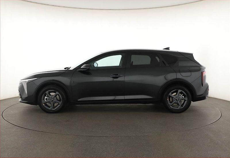 Kia K4 (2026) 1.6 T-GDI, EXCLUSIVE, AUTOMAT - fotka 3 z 20