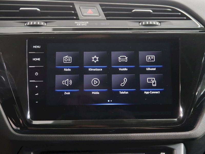 Volkswagen Touran (2022) HIGHLINE 1.5TSI 110KW EVO - fotka 21 z 41
